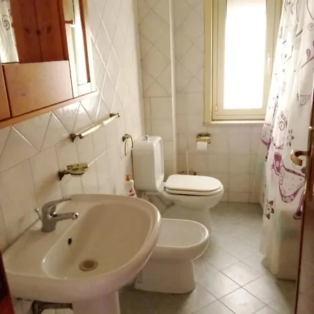 Casa Valeria - Vicino Apartment